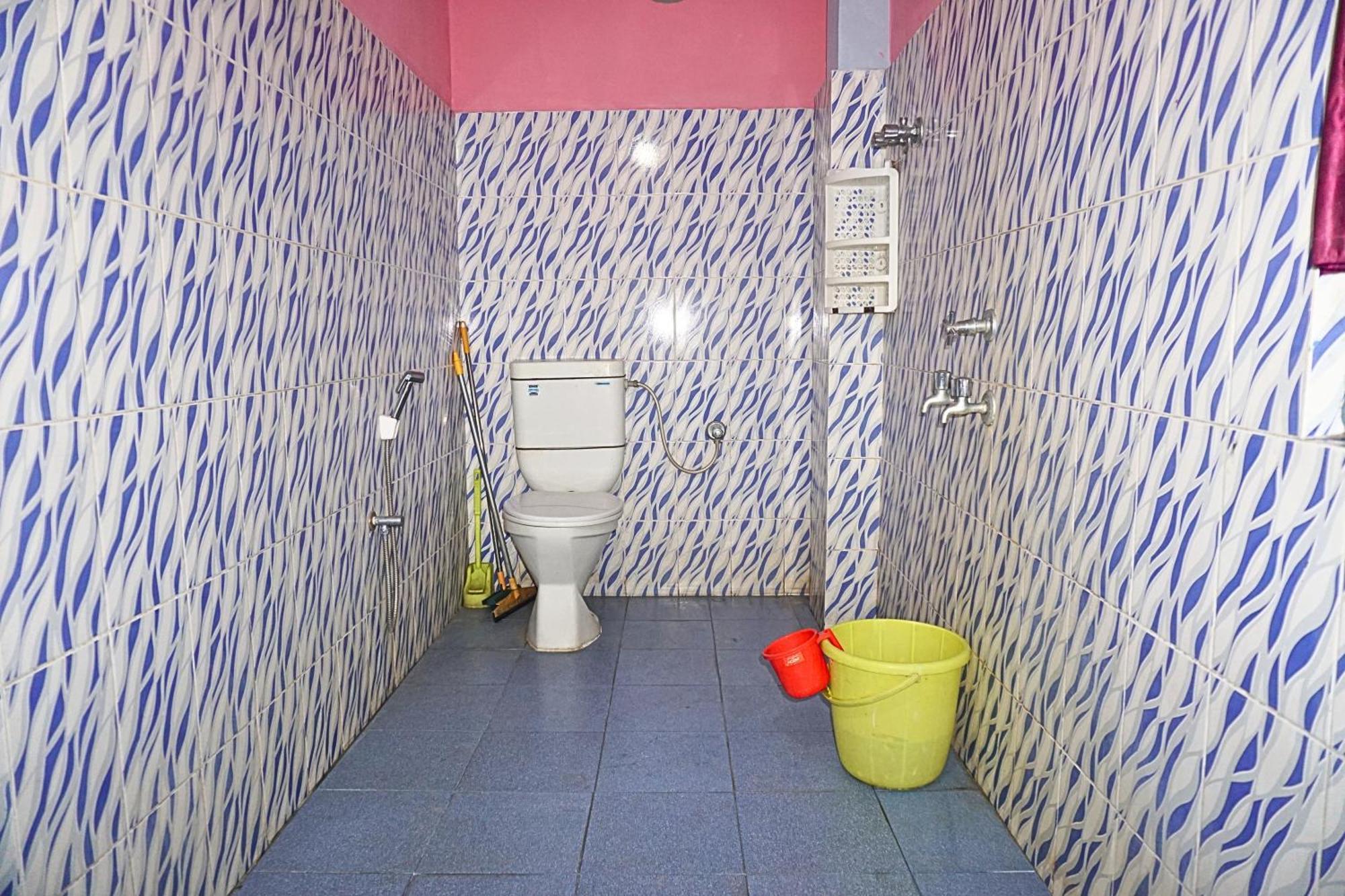 Taj Residency Holiday Homestay -Entire 1Bhk & 2Bhk Private Apartments -Call 767Ooo54Oo Jorhāt Zewnętrze zdjęcie