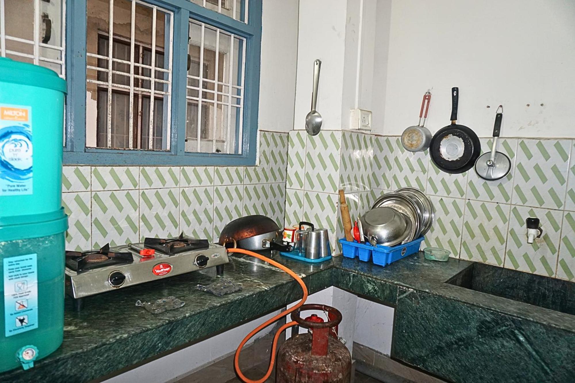 Taj Residency Holiday Homestay -Entire 1Bhk & 2Bhk Private Apartments -Call 767Ooo54Oo Jorhāt Zewnętrze zdjęcie